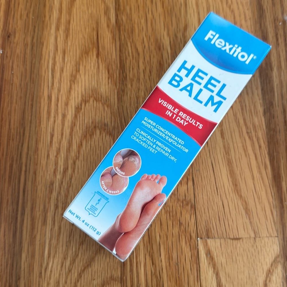 Flexitol Heel Balm Rich Moisturizing & Exfoliating Foot Cream, 2 oz Tube NWT